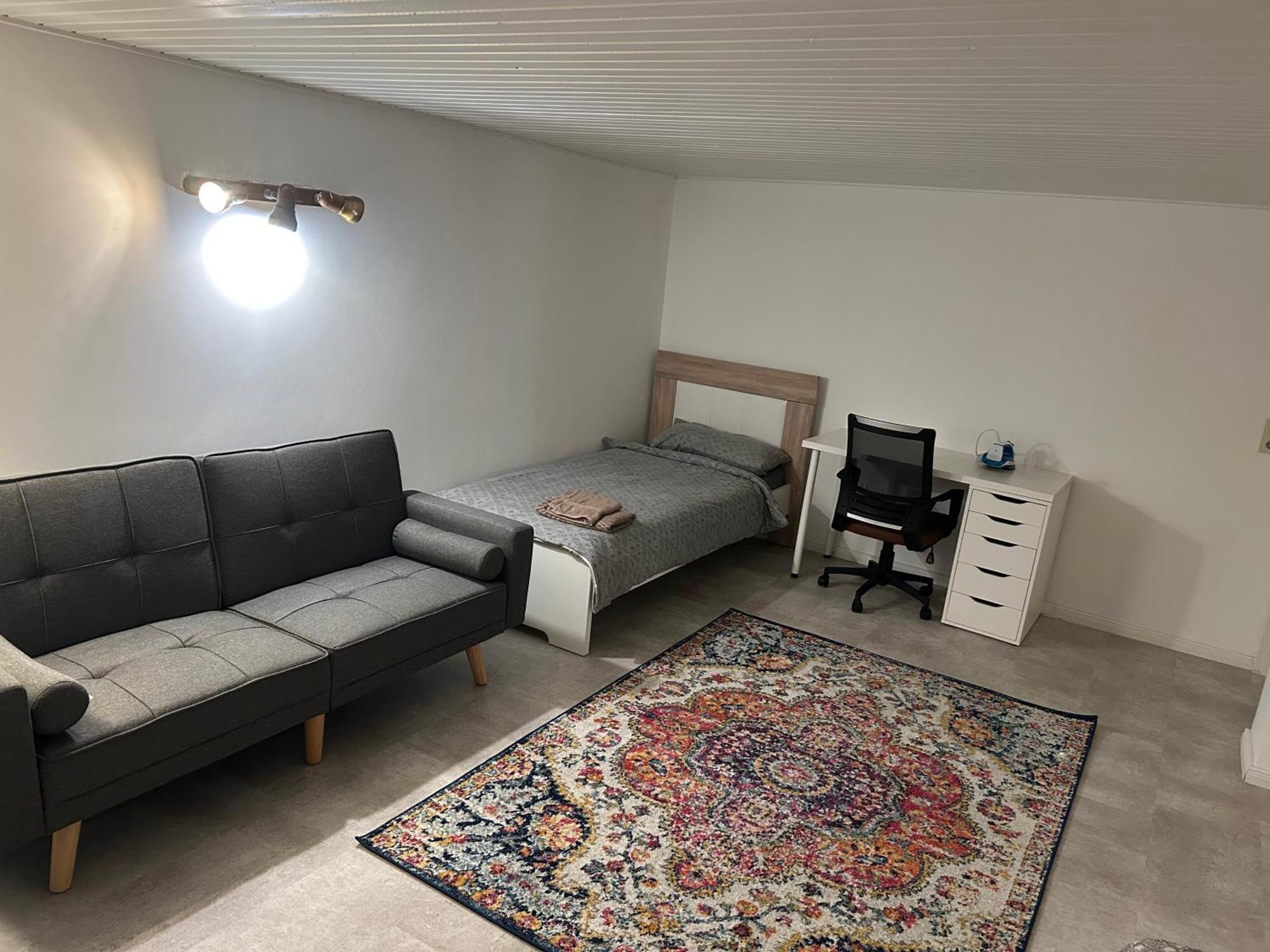 Souterrain Wohnung In Der Naehe Vom Duesseldorfer Flughafen Ratingen Extérieur photo